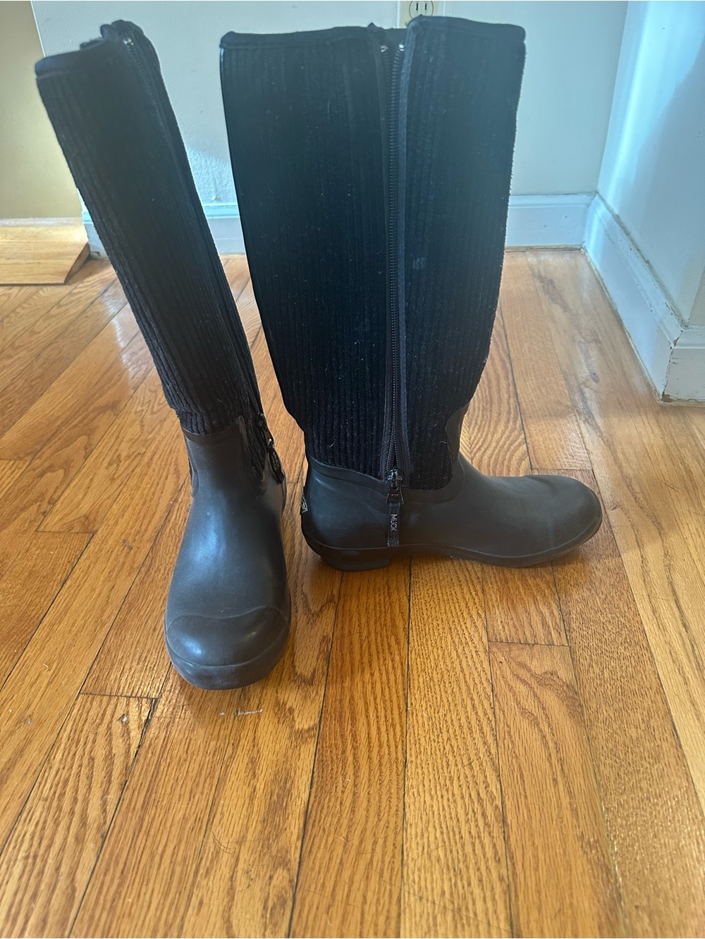 Muck Black Rain Boots
